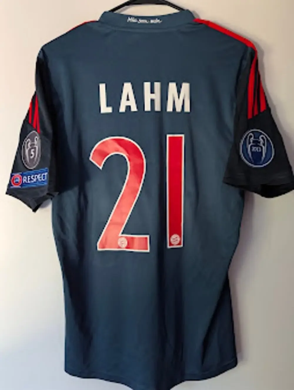 Bayern Munich Lahm UCL Jersey Medium